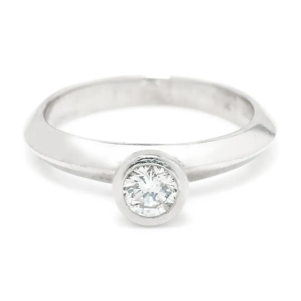 Round Diamond Bezel Set Solitaire Engagement Ring 18K .25ct